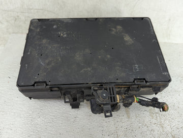 2016-2017 Lincoln Mkx Fusebox Fuse Box Panel Relay Module P/N:G2GT14A075AA Fits Fits 2015 2016 2017 2018 OEM Used Auto Parts
