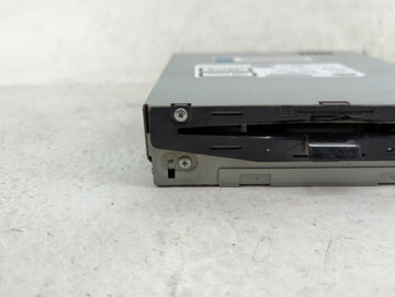 2015-2016 Lincoln Mkz Radio AM FM Cd Player Receiver Replacement P/N:FP5T-18C830-AD Fits Fits 2015 2016 OEM Used Auto Parts