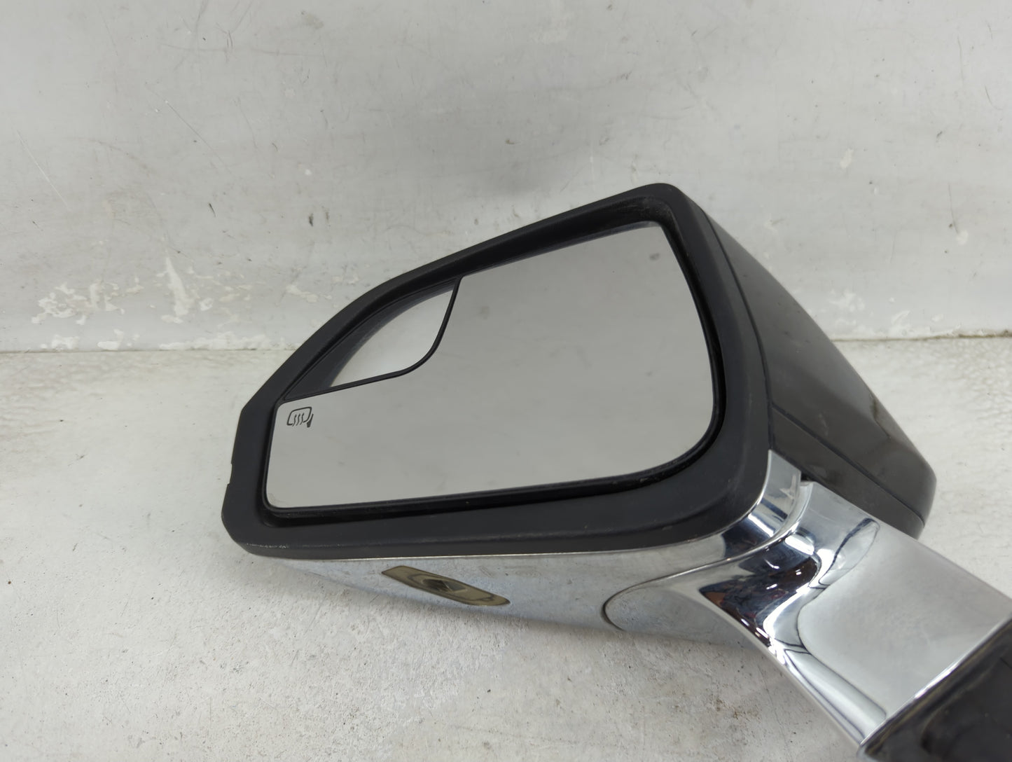 2016-2018 Lincoln Mkz Driver Side View Mirror - Left Door Mirror OEM Used - Oemusedautoparts1.com