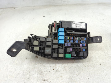 2014-2016 Mazda 3 Fusebox Fuse Box Panel Relay Module P/N:KD45-675X0 Fits Fits 2014 2015 2016 OEM Used Auto Parts