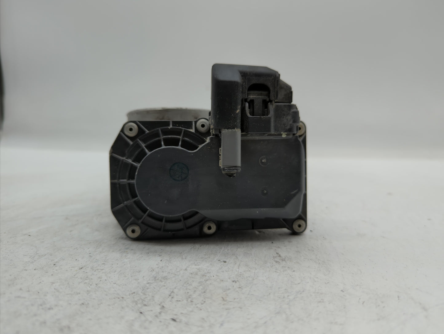 2012-2014 Mazda 3 Throttle Body P/N:13 640 A 640 K4238 1R24, 640 K4238 6R26, 13 640 B, 640 K4238 7T13 Fits Fits 2012 2013 20