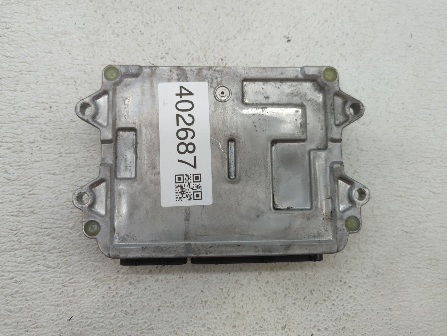 2014 Mazda 6 PCM Engine Control Computer ECU ECM PCU OEM P/N:PY9V 18 881 PZY6 18 881, PYW18 881E, PY9W 18 881 Fits OEM Used