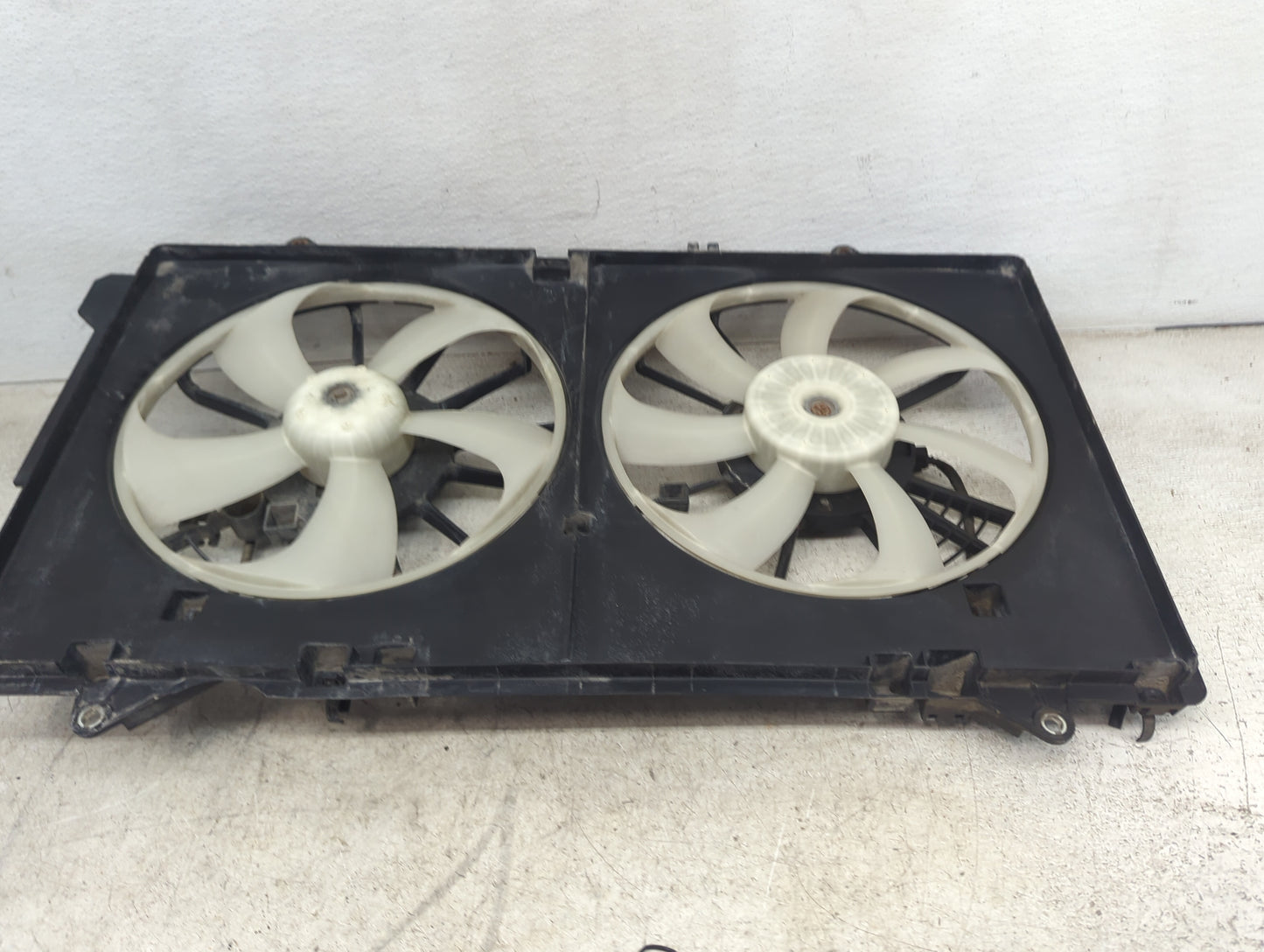 2016 Mazda Cx-5 Electric Radiator Cooling Fan Motor Assembly Fits OEM Used Auto Parts - Oemusedautoparts1.com