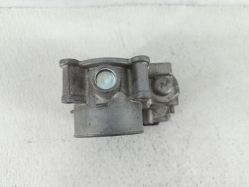 2014 Mazda Cx-5 Throttle Body P/N:K4238 13 640 A 12681472AA, PY01 13 640 A Fits OEM Used Auto Parts