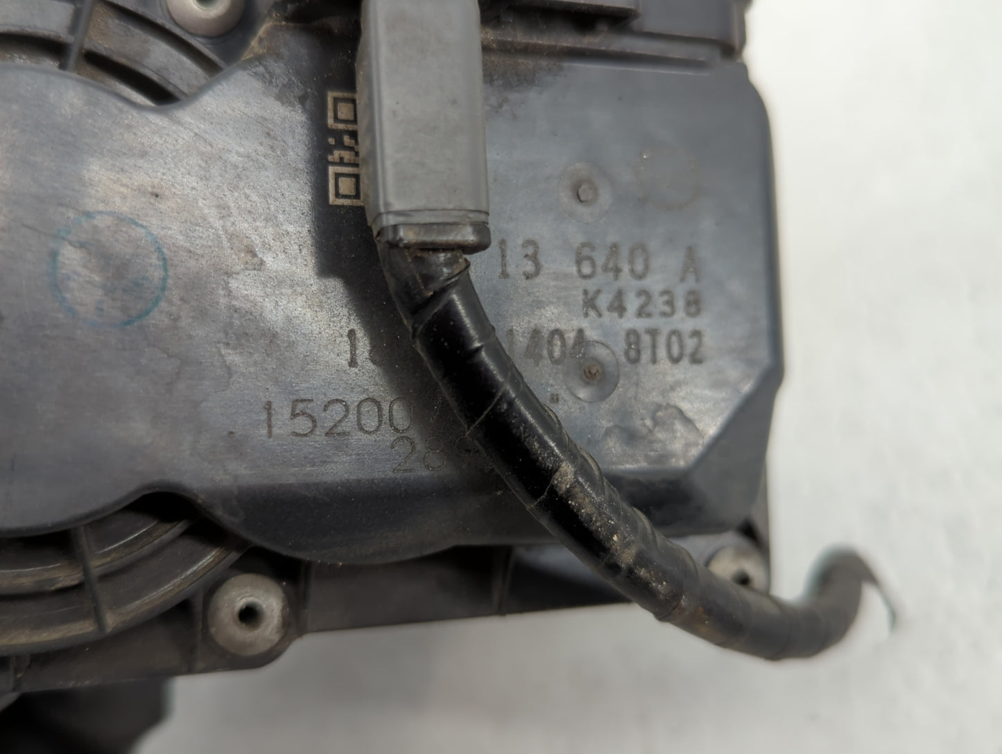2014-2017 Mazda Cx-5 Throttle Body P/N:15200 A4238, 13 640 A Fits Fits 2014 2015 2016 2017 2018 OEM Used Auto Parts - Oemuse