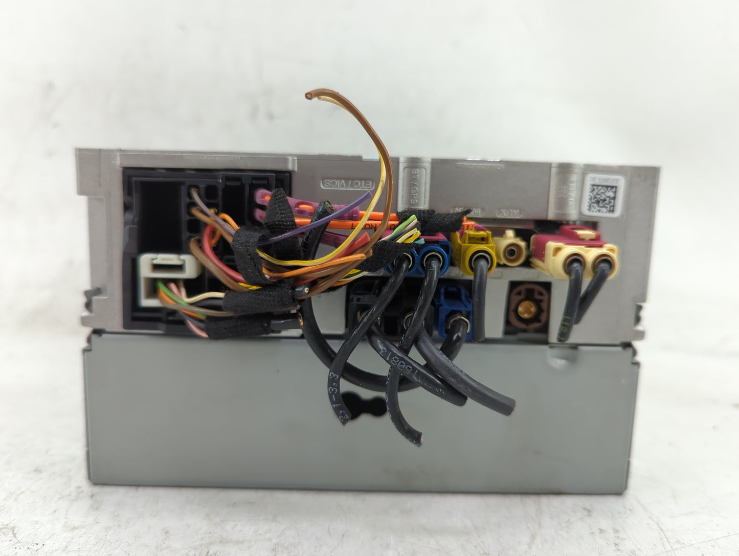 2016 Mercedes-Benz C300 Radio AM FM Cd Player Receiver Replacement P/N:2059004622 Fits OEM Used Auto Parts - Oemusedautopart