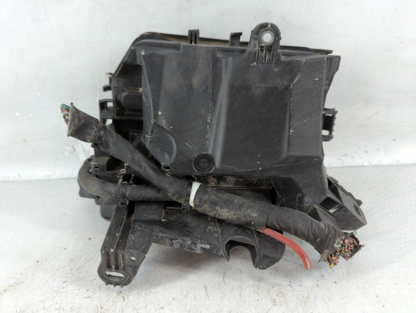 2014-2019 Mercedes-Benz Cla250 Fusebox Fuse Box Panel Relay Module P/N:A 246 540 01 82 Fits OEM Used Auto Parts - Oemusedaut