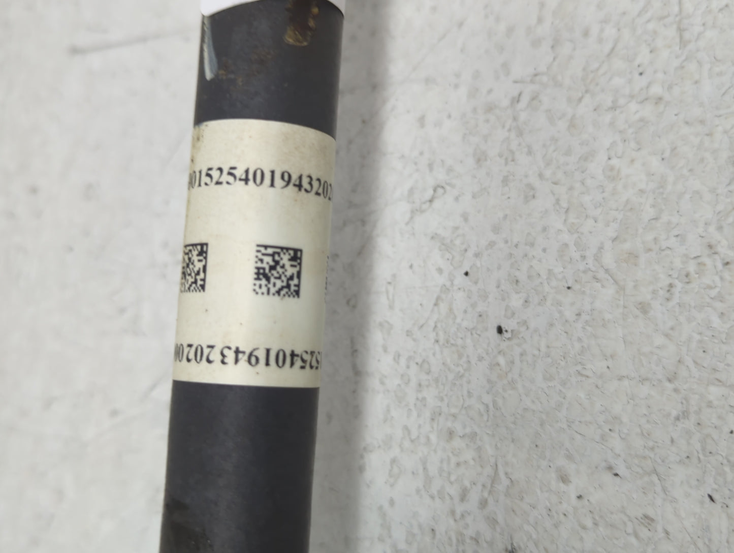 2015-2020 Mercedes-benz Gla250 Axle Shaft Rear Passenger Cv C/v - Oemusedautoparts1.com