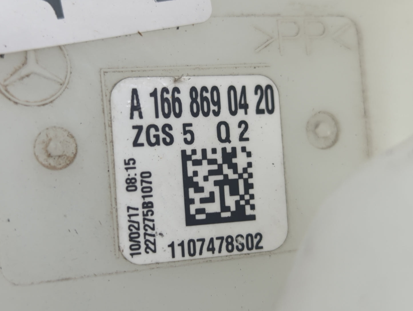 2016 Mercedes-benz Gle350 Windshield Washer Fluid Reservoir Bottle Oem - Oemusedautoparts1.com