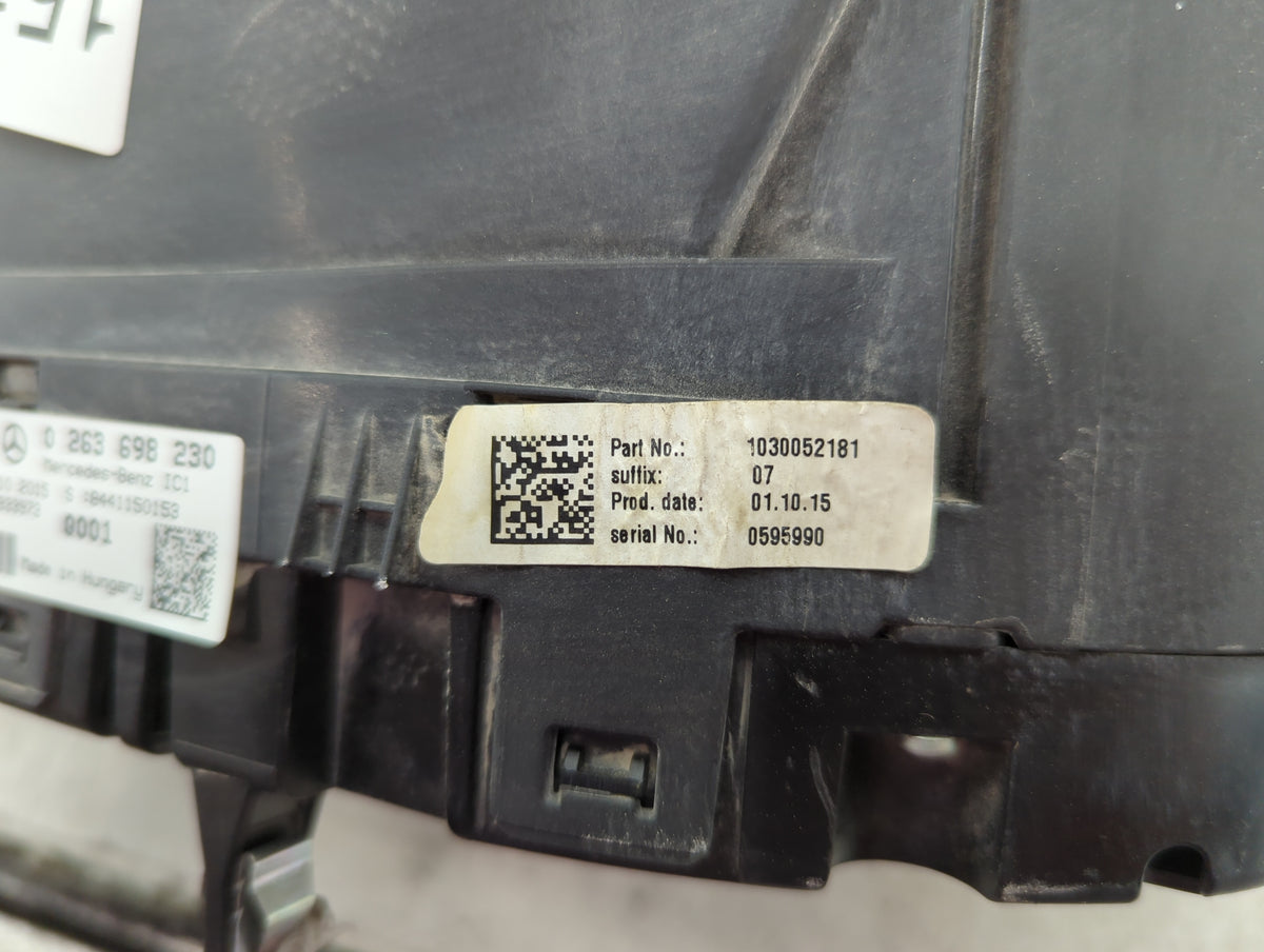 2016 Mercedes Benz Gla250 Instrument Cluster Speedometer Gauges P/N:0263698230 1030052181 Miles: Fits OEM Used Auto Parts -
