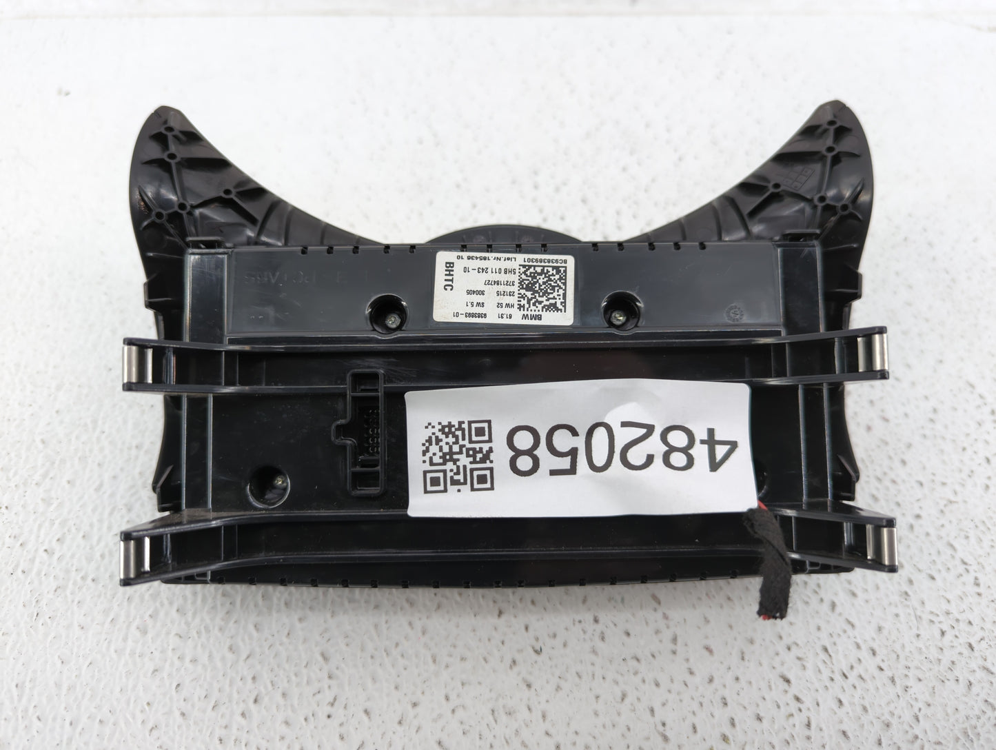 2016 Mini Cooper Climate Control Module Temperature AC/Heater Replacement P/N:9383893-01 Fits OEM Used Auto Parts - Oemuseda
