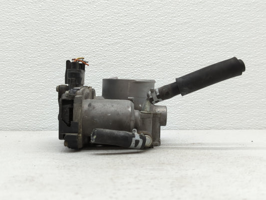 2013-2017 Mitsubishi Lancer Throttle Body P/N:57021 Fits Fits 2013 2014 2015 2016 2017 OEM Used Auto Parts