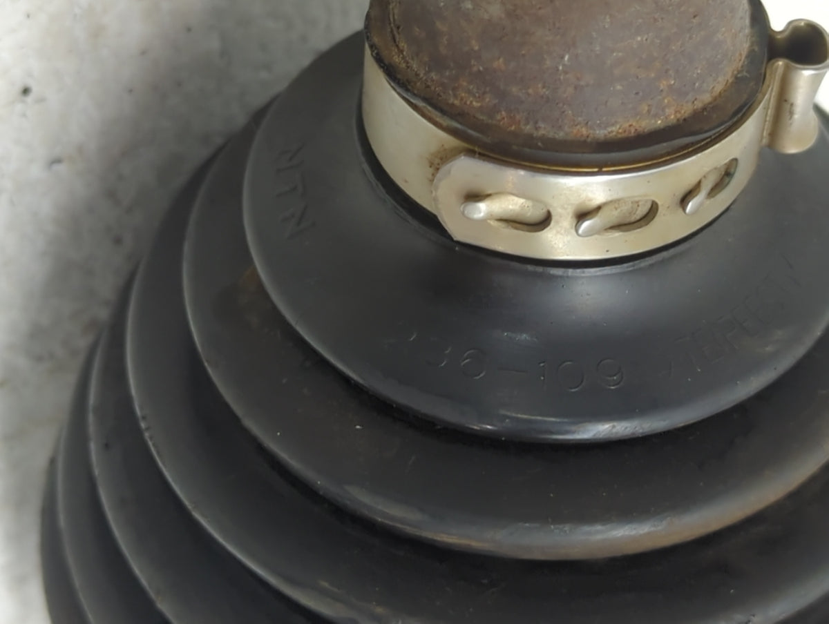 2016 Mitsubishi Outlander Axle Shaft Front Passenger Cv C/v - Oemusedautoparts1.com