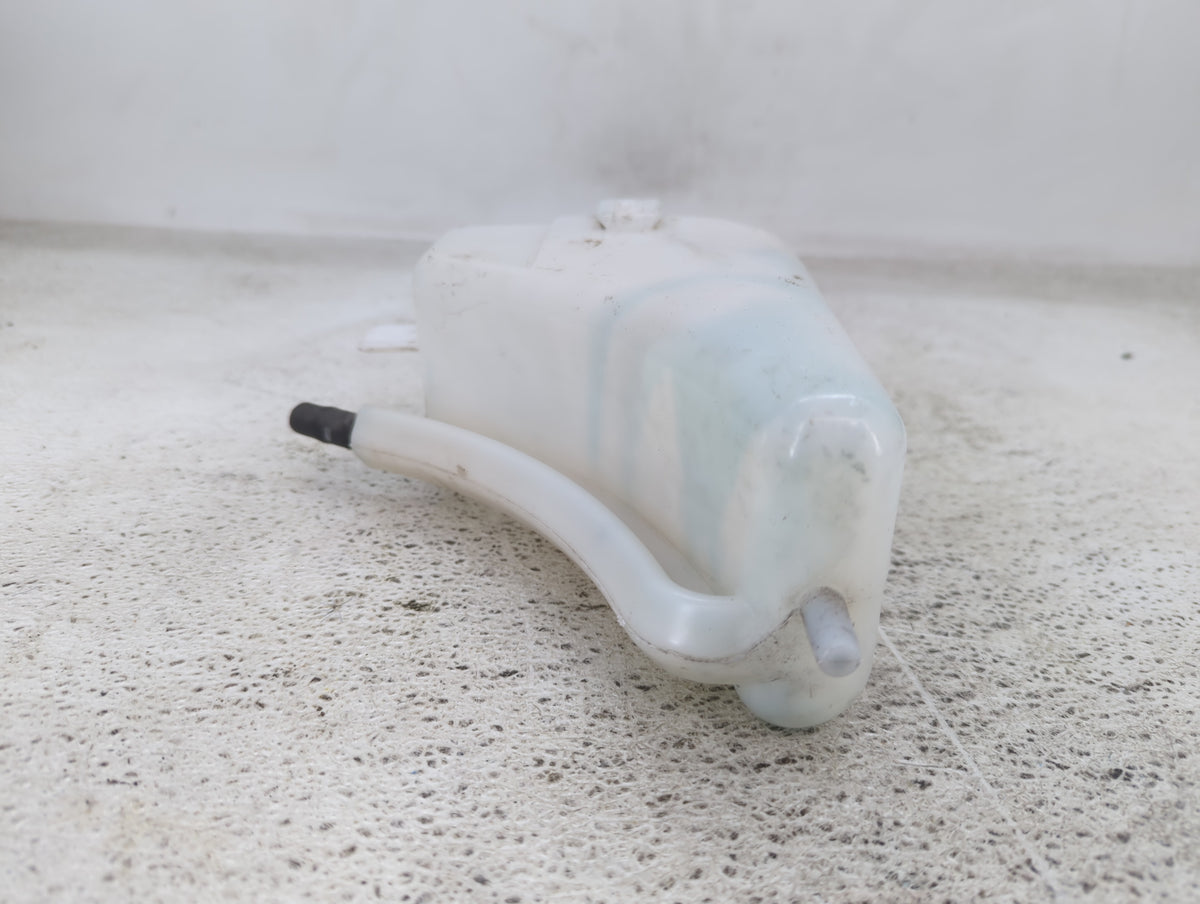 2014 Outlander Radiator Coolant Overflow Expansion Tank Bottle - Oemusedautoparts1.com