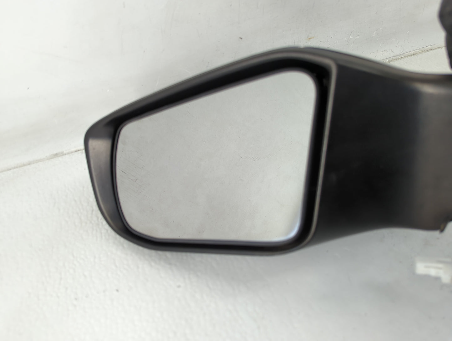 2013-2018 Nissan Altima Driver Side View Mirror - Left Door Mirror OEM Used - Oemusedautoparts1.com