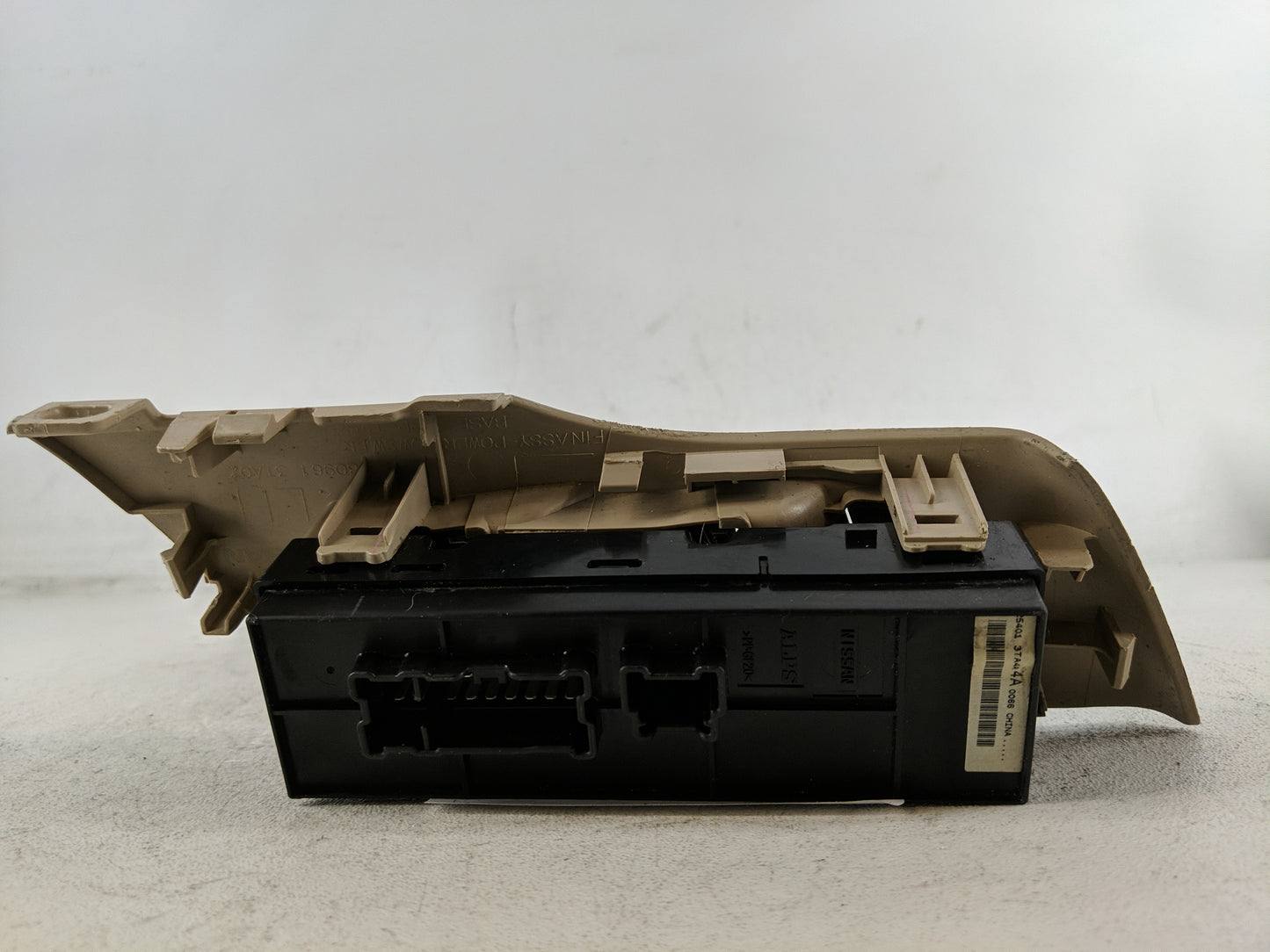 2013-2018 Nissan Altima Master Power Window Switch Replacement Driver Side Left P/N:25401 3TA4A Fits OEM Used Auto Parts - O