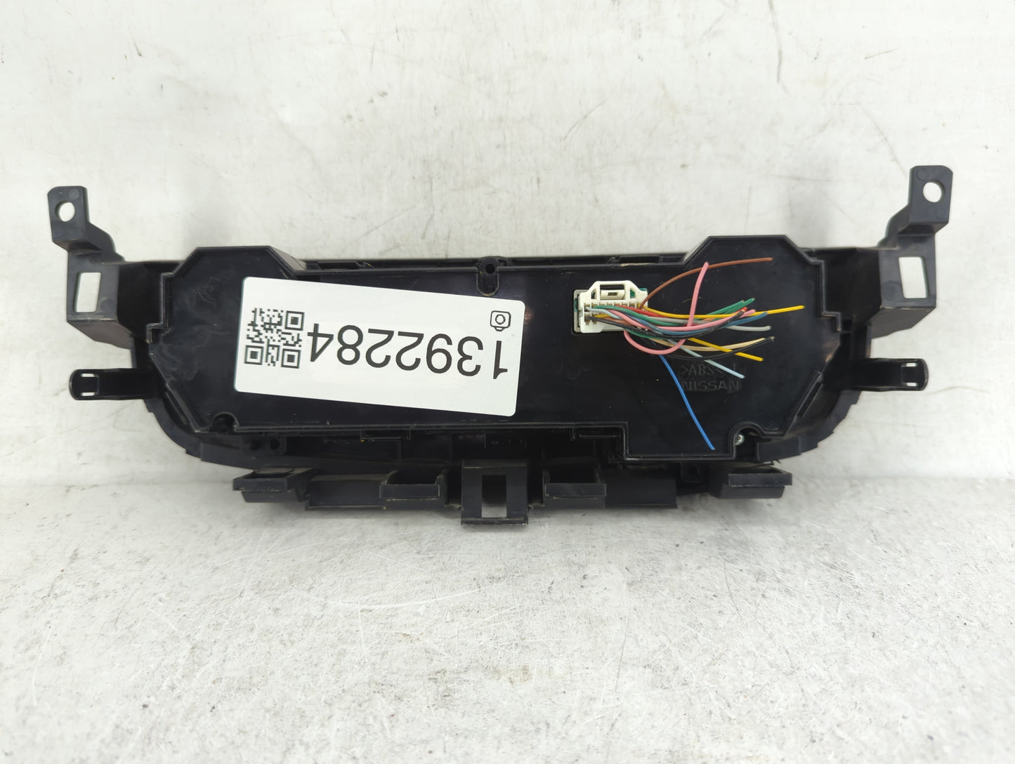 2016-2018 Nissan Altima Climate Control Module Temperature AC/Heater Replacement Fits Fits 2016 2017 2018 OEM Used Auto Part