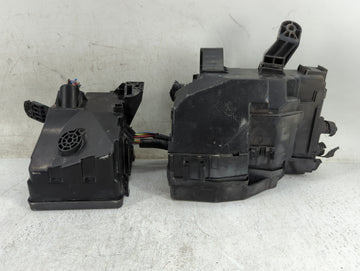 2016-2017 Nissan Altima Fusebox Fuse Box Panel Relay Module Fits Fits 2016 2017 OEM Used Auto Parts