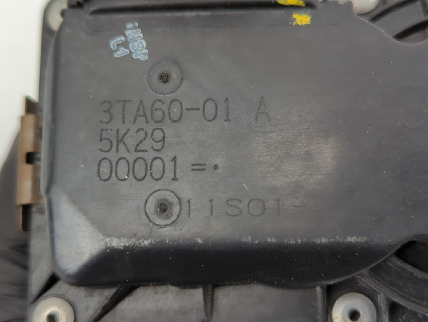 2013-2018 Nissan Altima Throttle Body P/N:3TA60-01 C 3TA60-01 B, 3TA60-01 A Fits Fits 2013 2014 2015 2016 2017 2018 2019 OEM