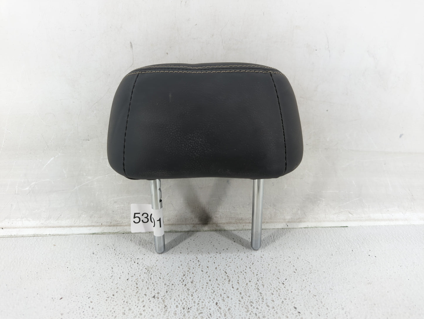 2016-2017 Nissan Altima Headrest Head Rest Rear Seat Fits Fits 2016 2017 OEM Used Auto Parts - Oemusedautoparts1.com