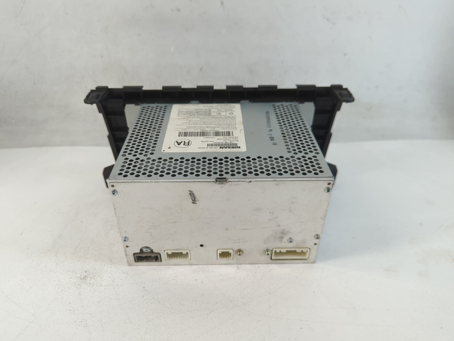2016-2017 Nissan Altima Radio AM FM Cd Player Receiver Replacement P/N:28185 9HR0A Fits Fits 2016 2017 OEM Used Auto Parts -