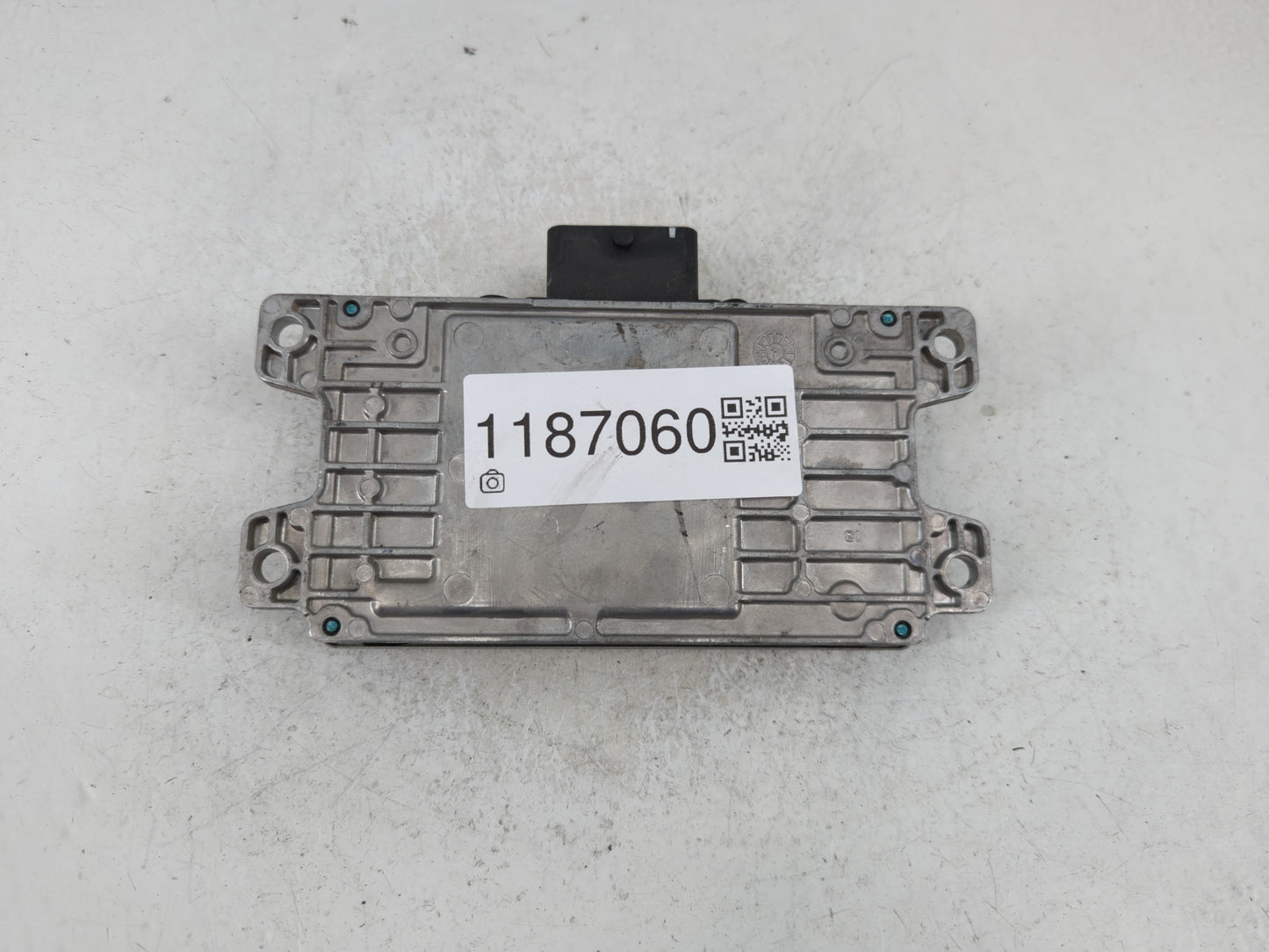 2016-2018 Nissan Maxima Transmission Control Module Tcu Tcm - Oemusedautoparts1.com