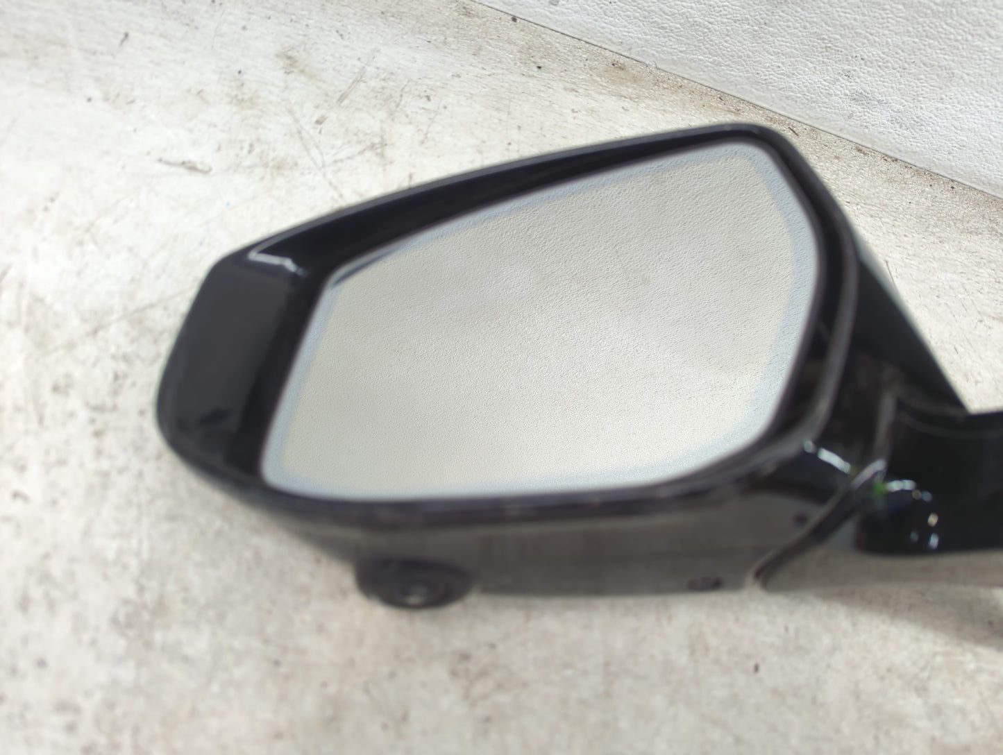 2016-2019 Nissan Maxima Driver Side View Mirror - Left Door Mirror OEM Used - Oemusedautoparts1.com