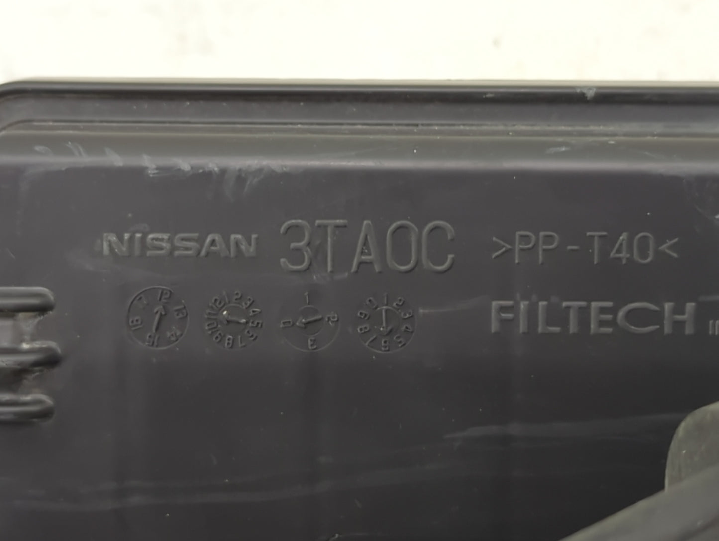 2016 Nissan Pathfinder Air Cleaner Intake Duct Hose Tube 1466198 - Oemusedautoparts1.com