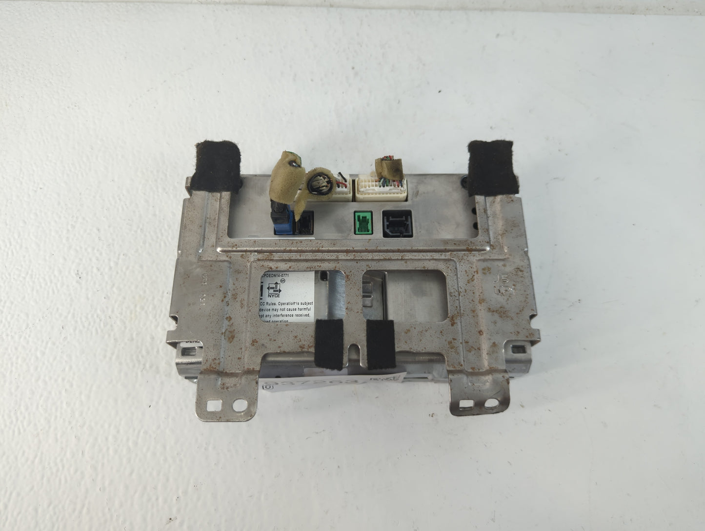 2013-2016 Nissan Pathfinder Radio AM FM Cd Player Receiver Replacement Fits Fits 2013 2014 2015 2016 OEM Used Auto Parts - O