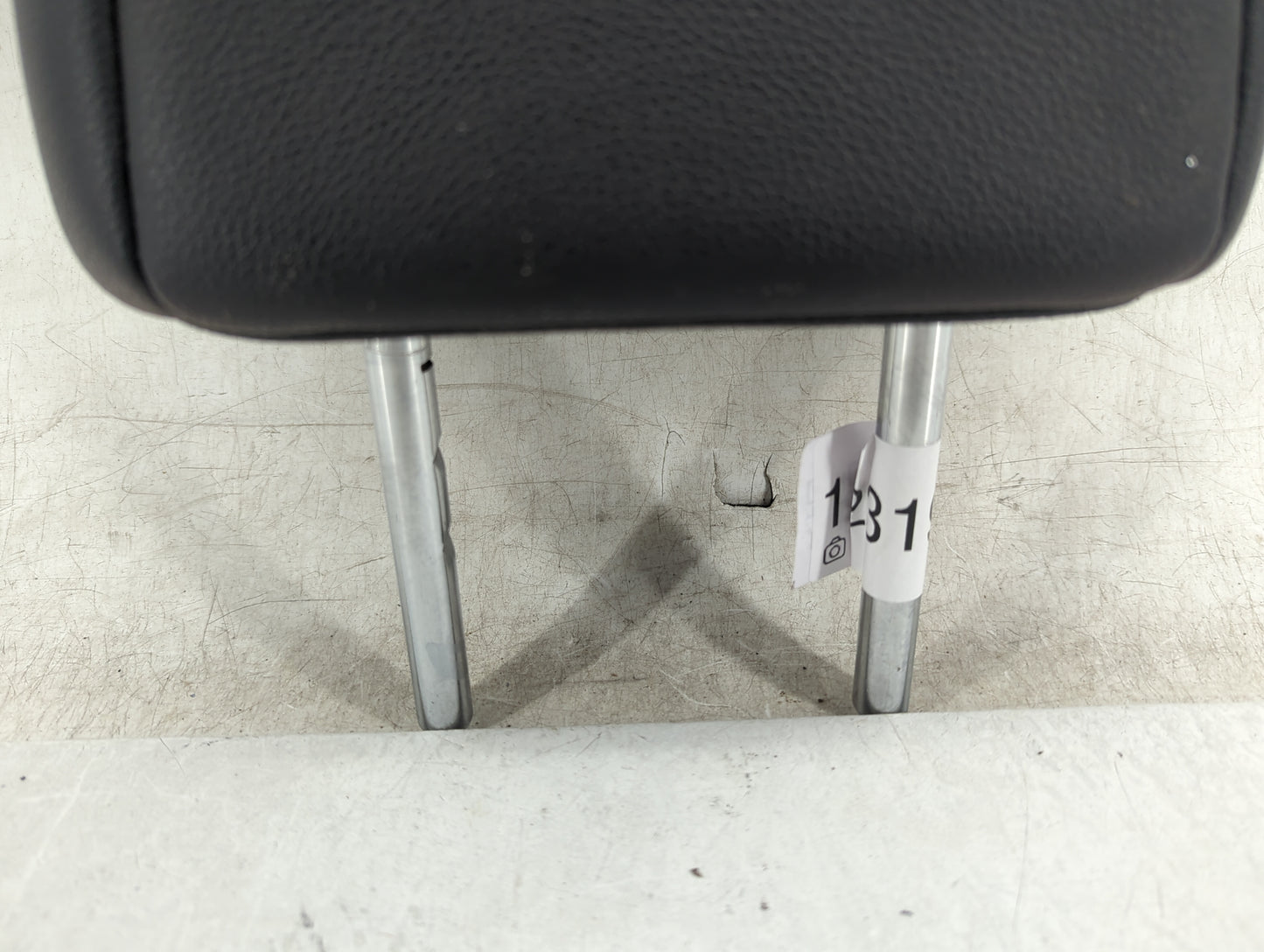 2015-2016 Nissan Rogue Headrest Head Rest Rear Seat Fits Fits 2015 2016 OEM Used Auto Parts - Oemusedautoparts1.com