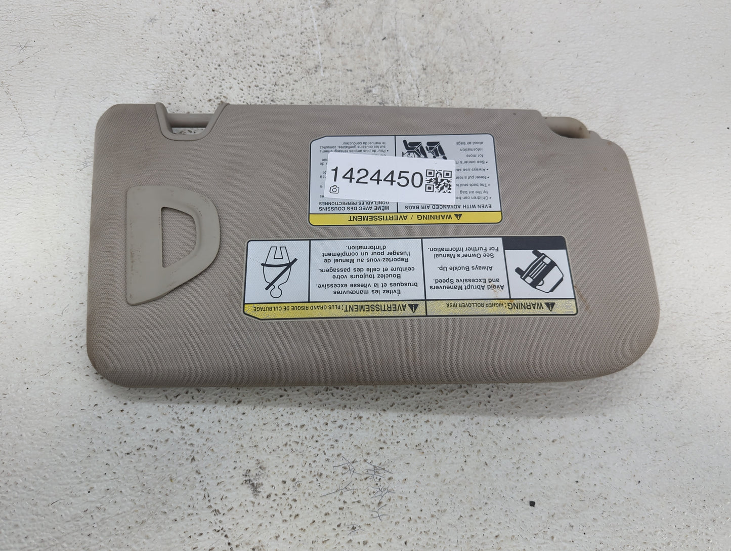 2014-2017 Nissan Rogue Sun Visor Shade Replacement Driver Left Mirror Fits Fits 2014 2015 2016 2017 OEM Used Auto Parts - Oe