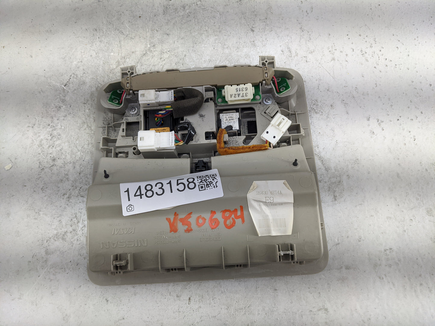 2016-2016 Nissan Rogue Overhead Console W/rear Climate Control Tan - Oemusedautoparts1.com