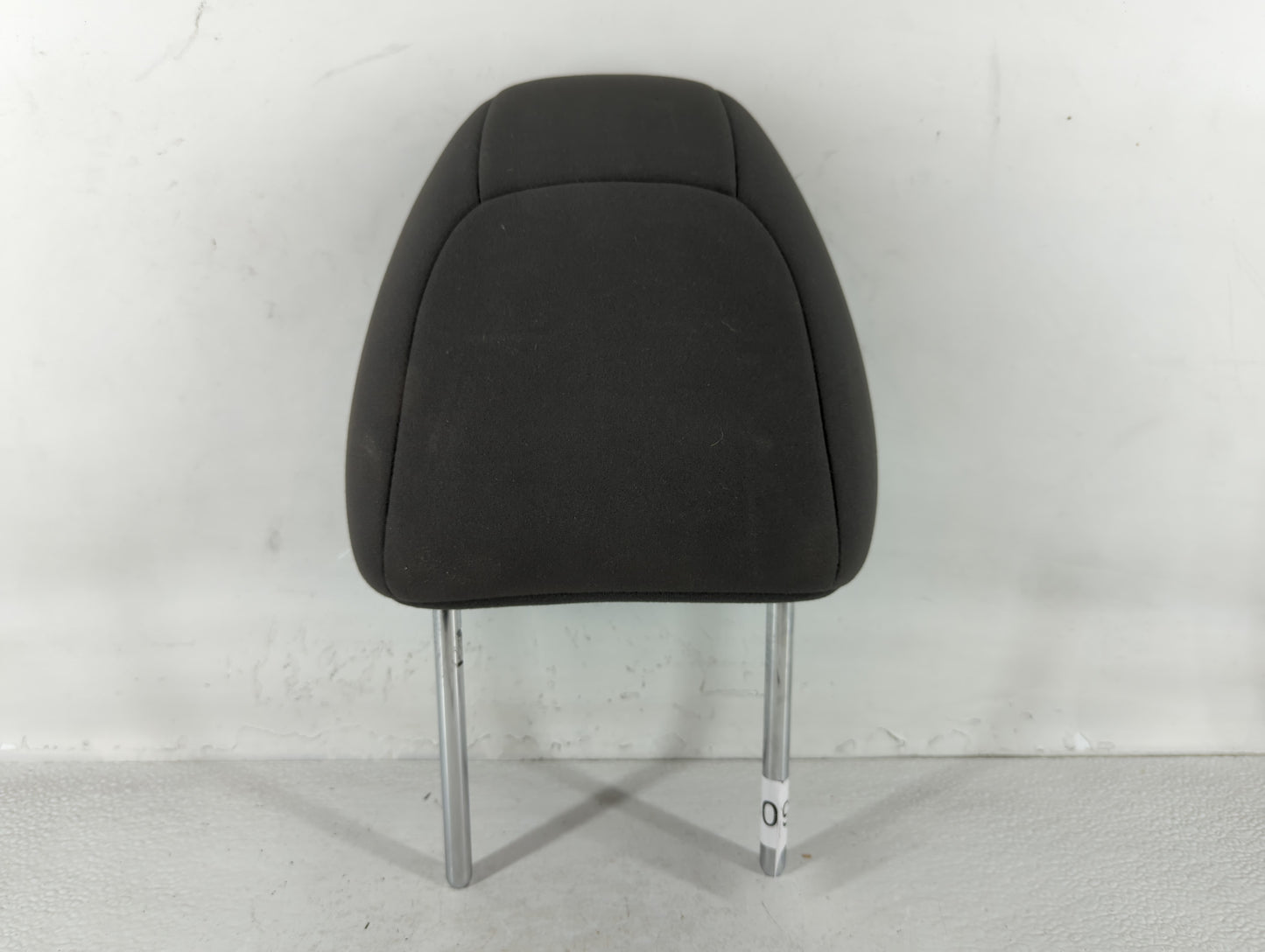 2016 Nissan Rogue Headrest Head Rest Front Driver Passenger Seat Black - Oemusedautoparts1.com