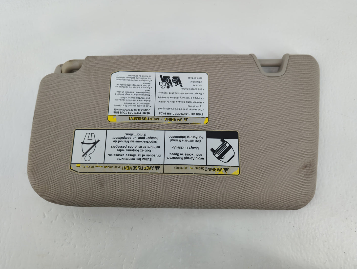 2014-2017 Nissan Rogue Sun Visor Shade Replacement Passenger Right Mirror Fits Fits 2014 2015 2016 2017 OEM Used Auto Parts