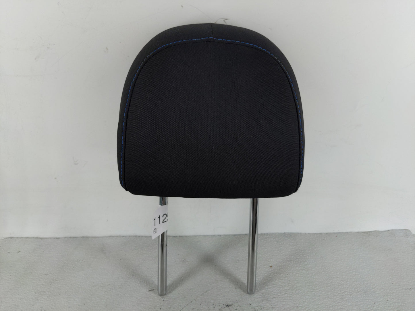 2016-2017 Nissan Sentra Headrest Head Rest Front Driver Passenger Seat Fits Fits 2016 2017 OEM Used Auto Parts - Oemusedauto