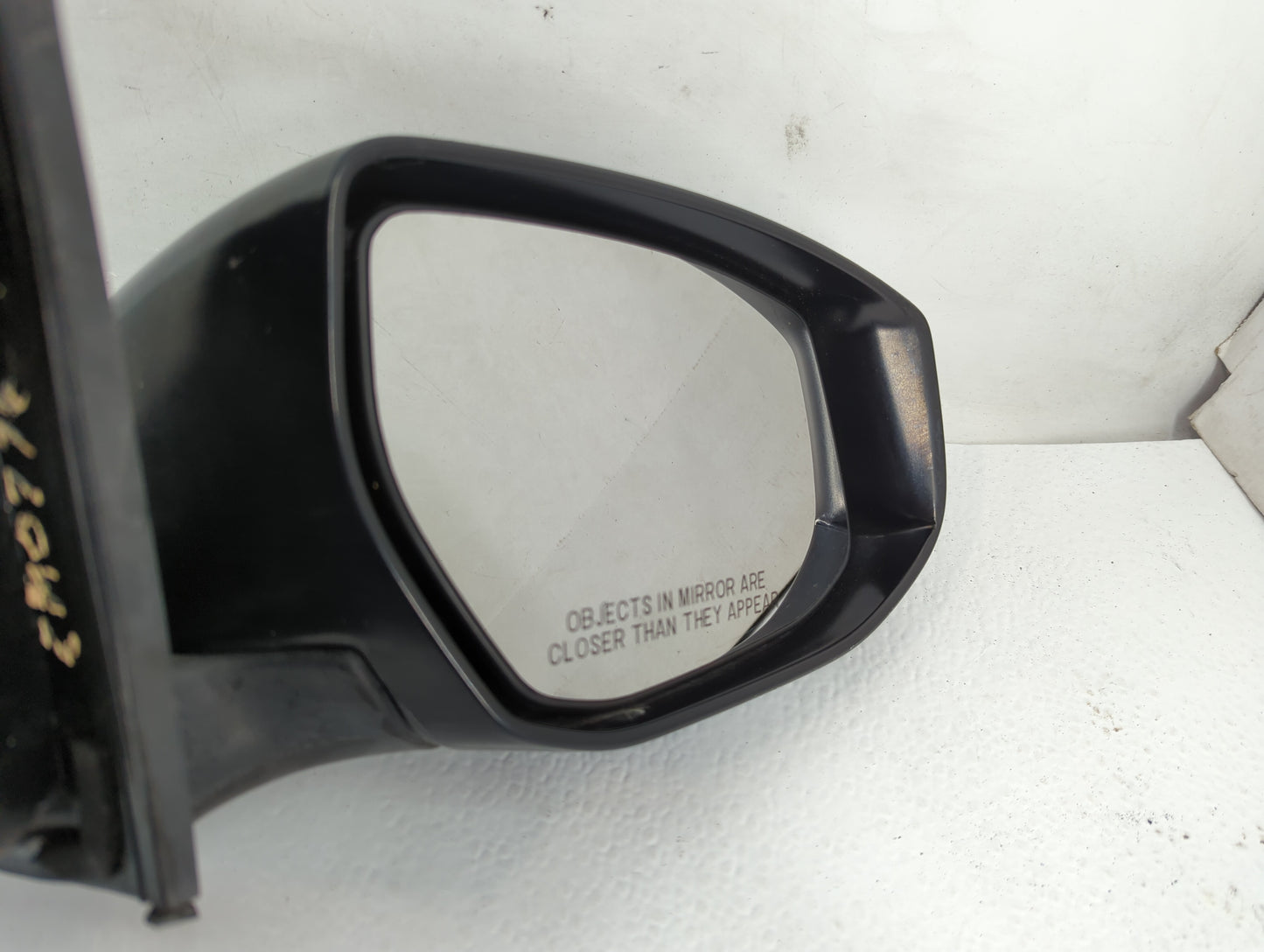 2016-2019 Nissan Sentra Passenger Side View Mirror - Right Door Mirror OEM Used - Oemusedautoparts1.com