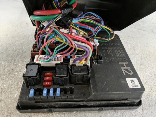 2013-2019 Nissan Sentra Fusebox Fuse Box Panel Relay Module Fits Fits 2013 2014 2015 2016 2017 2018 2019 OEM Used Auto Parts