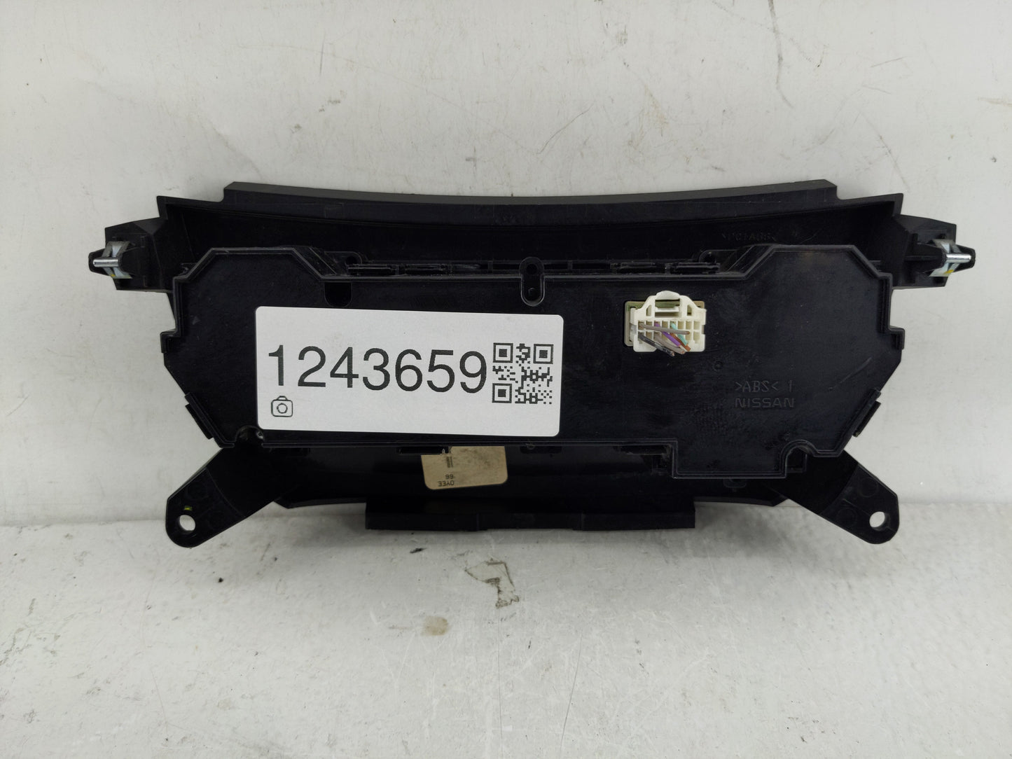 2015-2017 Nissan Sentra Climate Control Module Temperature AC/Heater Replacement Fits Fits 2015 2016 2017 OEM Used Auto Part