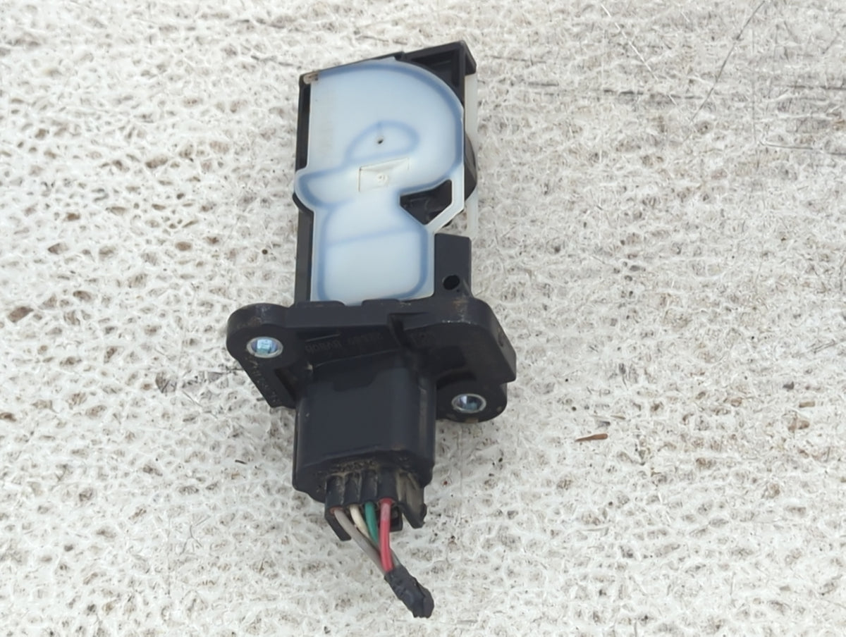 2016-2019 Nissan Sentra Mass Air Flow Meter Maf Sensor 1485529 - Oemusedautoparts1.com