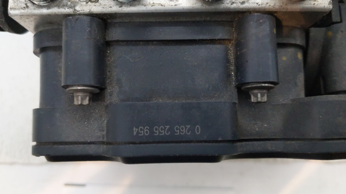 2016-2018 Nissan Sentra Anti-Lock Brake ABS Pump Module Actuator OEM P/N:47660 4FU0C 47660 4BU0C Fits Fits 2016 2017 2018 OE