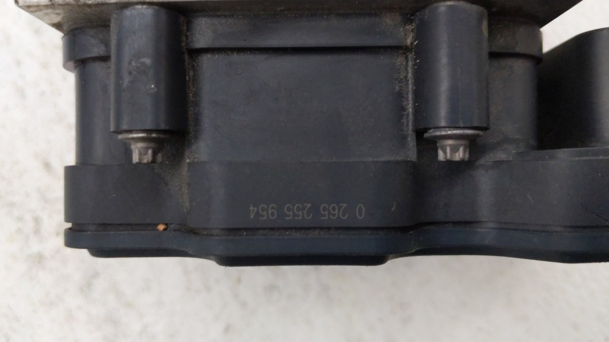 2016-2018 Nissan Sentra Anti-Lock Brake ABS Pump Module Actuator OEM P/N:47660 4FU0C 47660 4BU0C Fits Fits 2016 2017 2018 OE