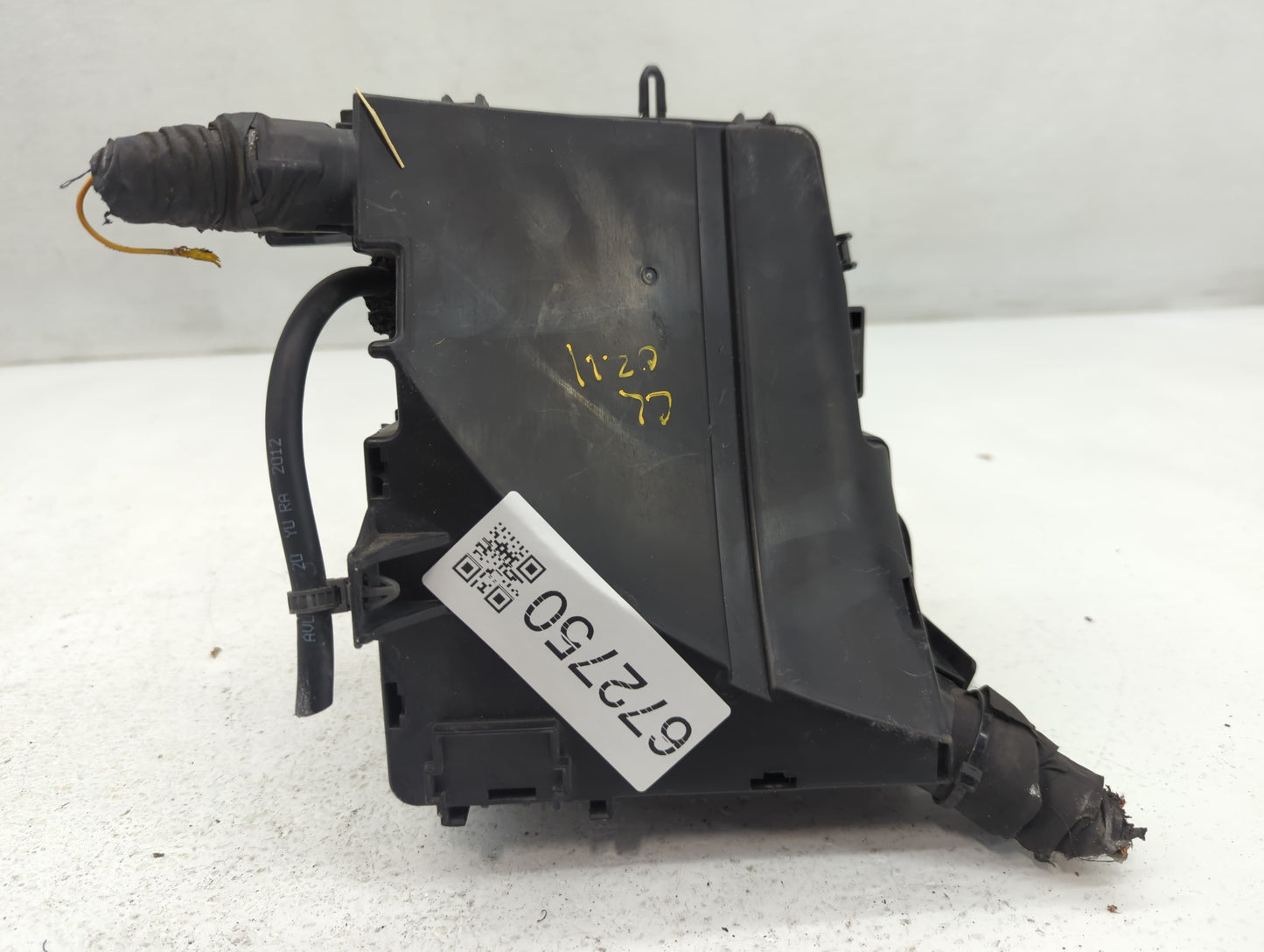 2016 Nissan Sentra Fusebox Fuse Box Panel Relay Module Fits OEM Used Auto Parts - Oemusedautoparts1.com