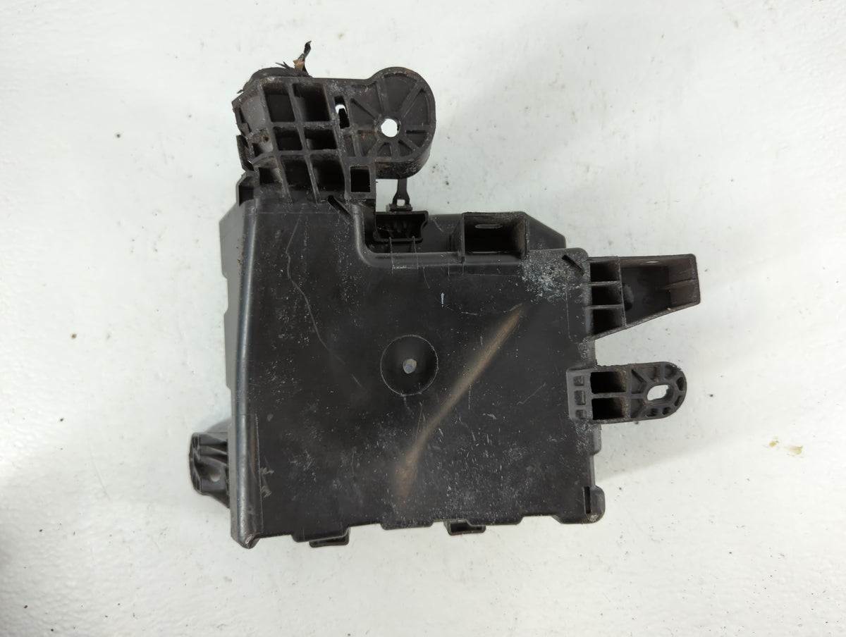 2013-2019 Nissan Sentra Fusebox Fuse Box Panel Relay Module P/N:284B7 3RA1B Fits Fits 2013 2014 2015 2016 2017 2018 2019 OEM