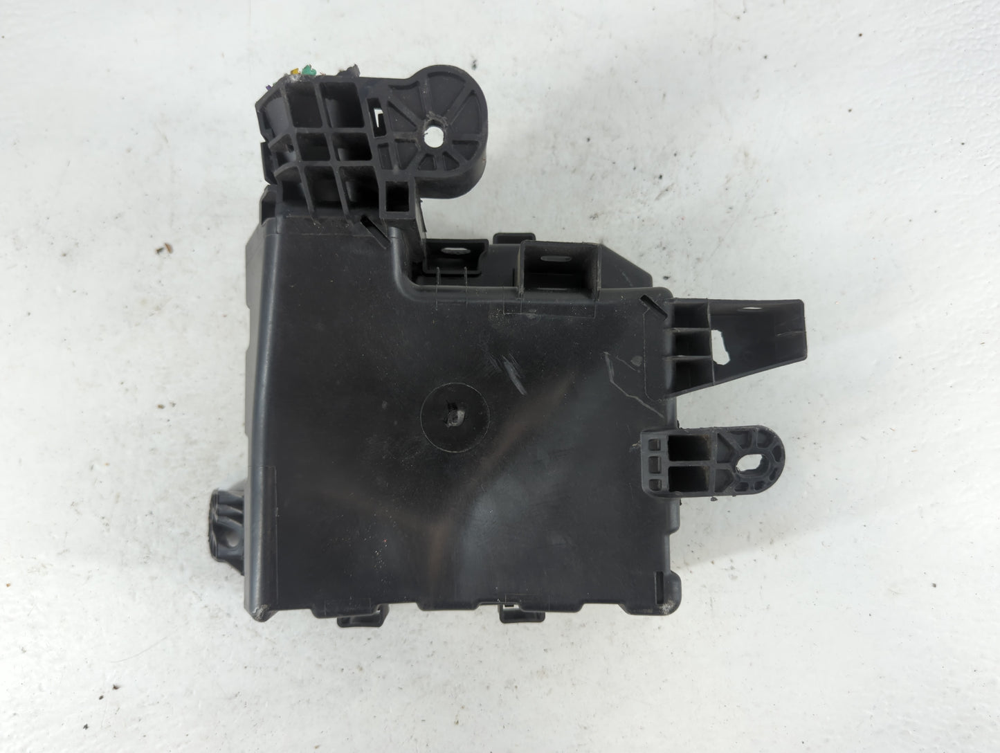 2016 Nissan Sentra Fusebox Fuse Box Panel Relay Module P/N:28437 3RA3B Fits OEM Used Auto Parts - Oemusedautoparts1.com