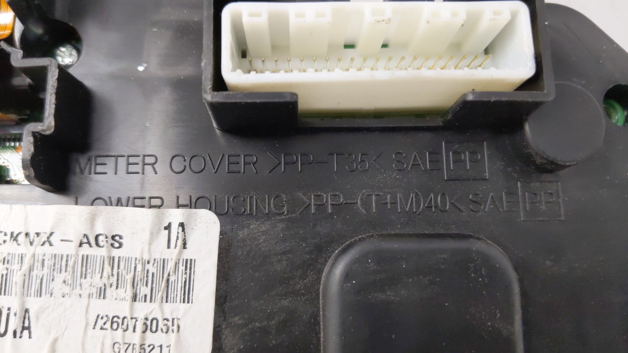 2002-2003 Saab 9-5 Instrument Cluster Speedometer Gauges Fits Fits 2002 2003 OEM Used Auto Parts - Oemusedautoparts1.com