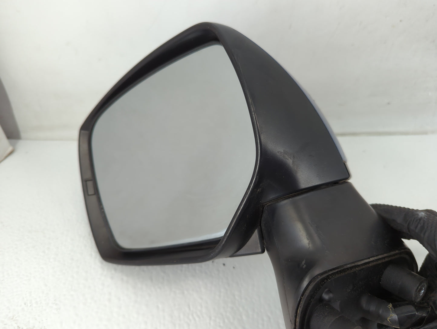 2016 Subaru Forester Driver Side View Mirror - Left Door Mirror OEM Used - Oemusedautoparts1.com