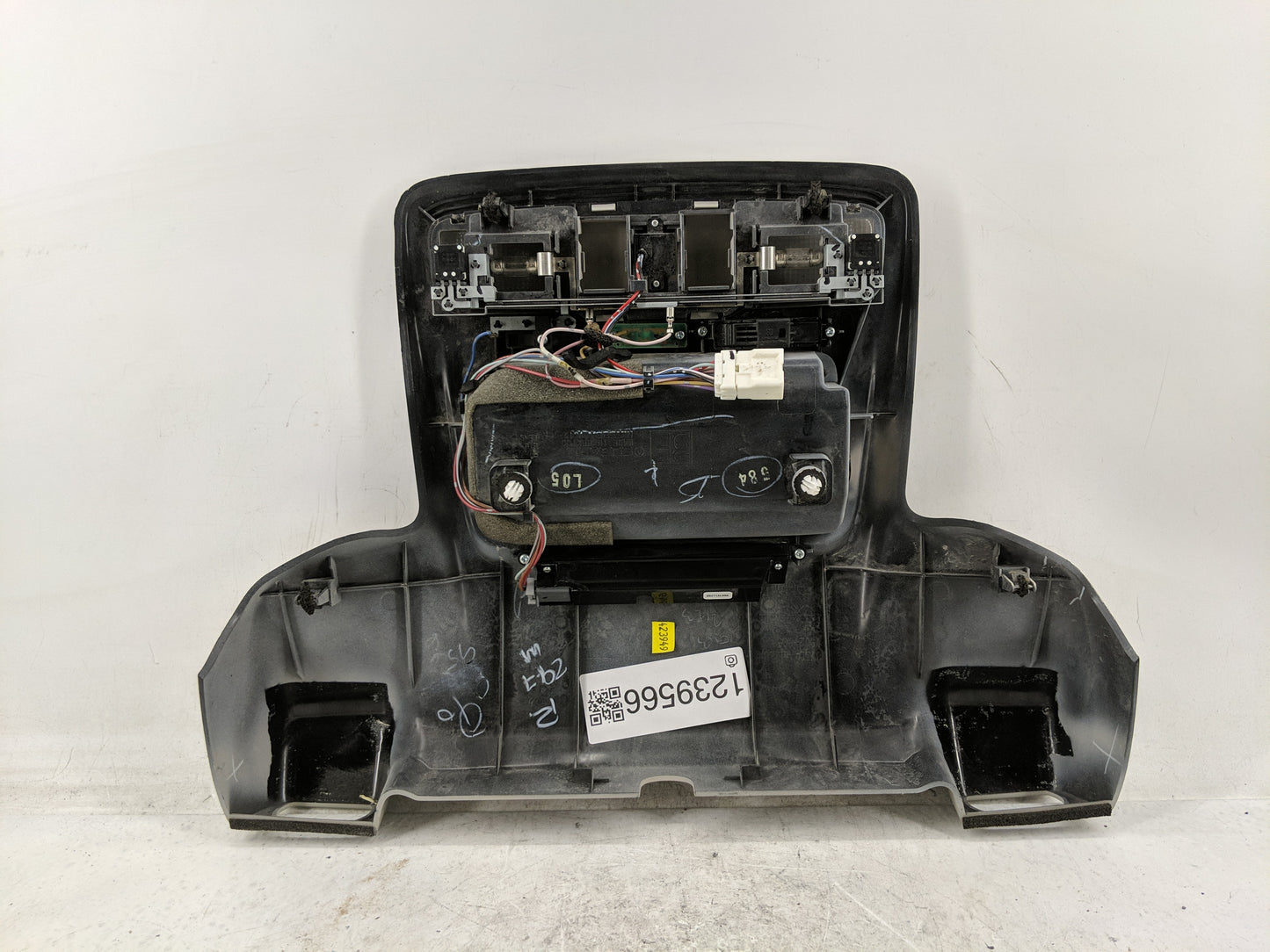 2016 Subaru Legacy Overhead Roof Console - Oemusedautoparts1.com