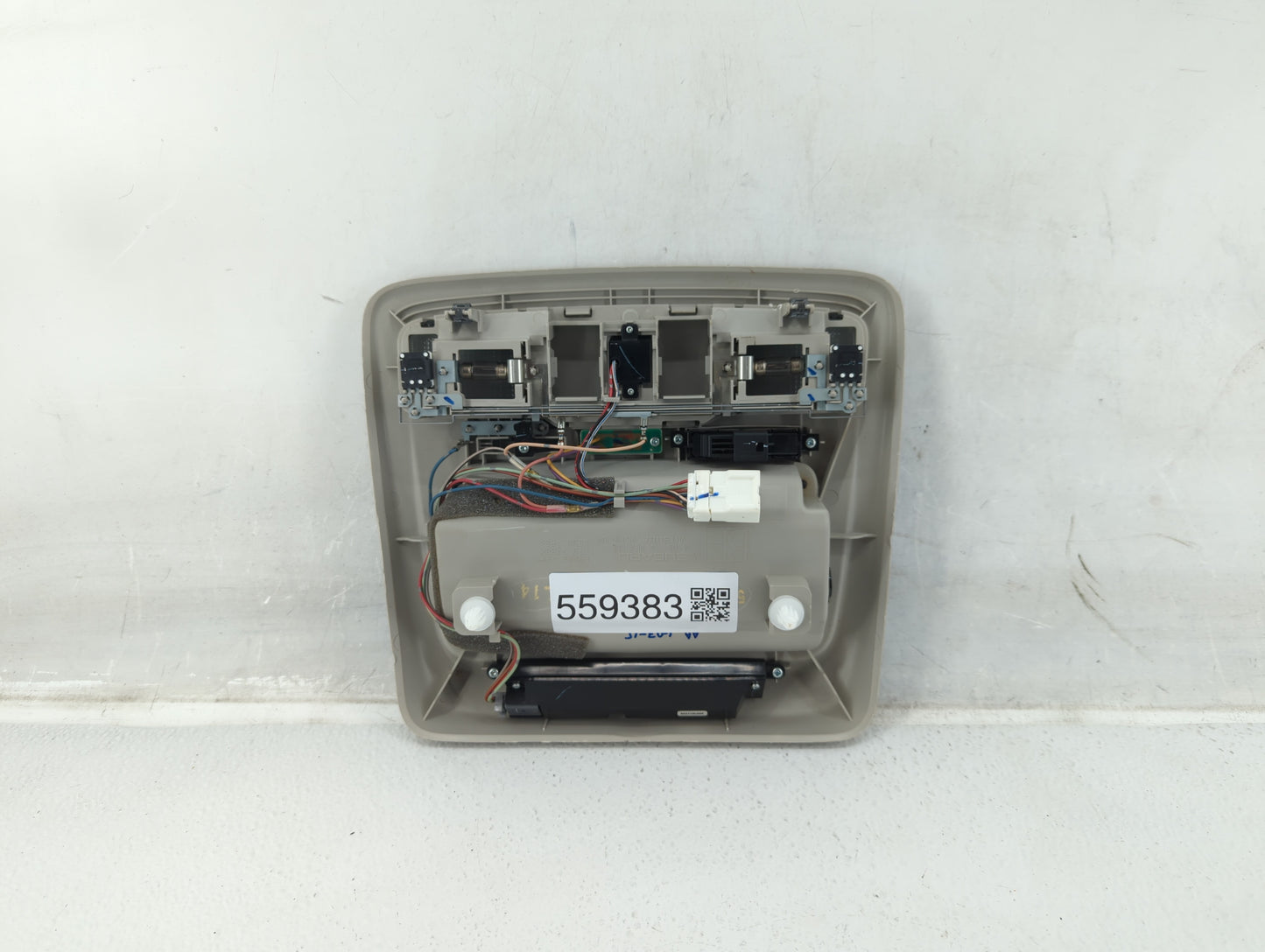 2016 Subaru Legacy Overhead Roof Console - Oemusedautoparts1.com