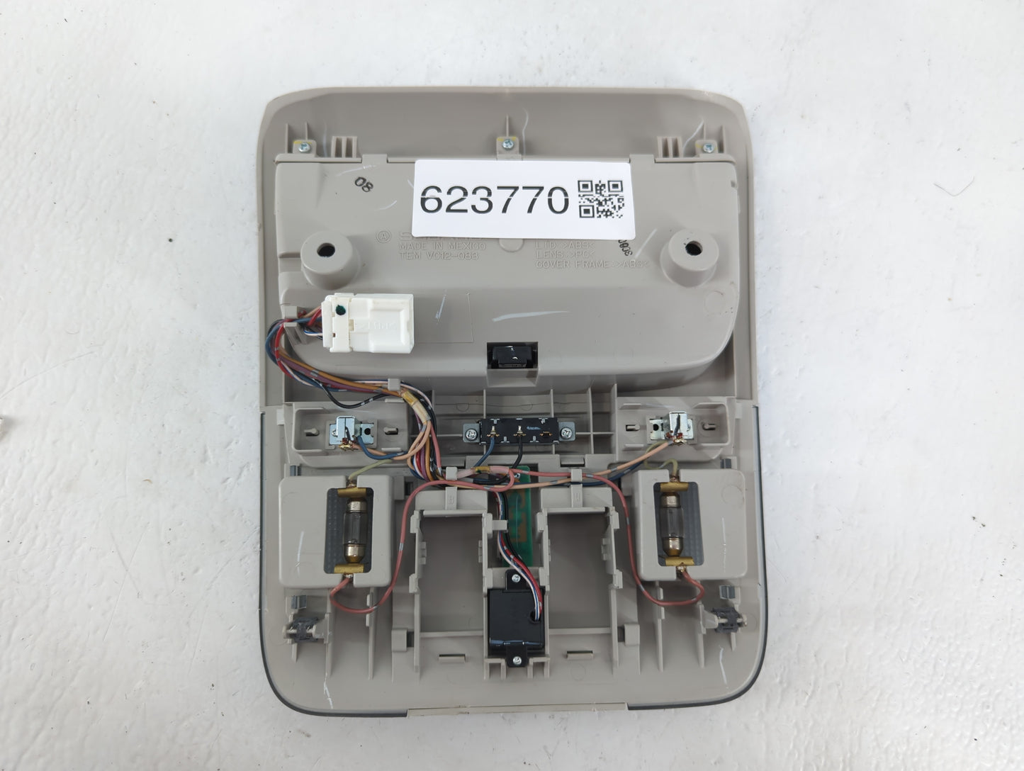 2016 Subaru Legacy Overhead Roof Console - Oemusedautoparts1.com