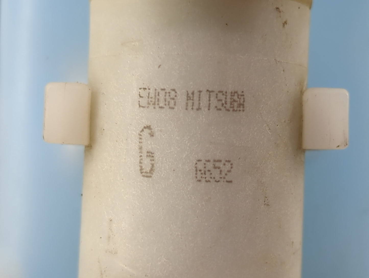 Subaru Xv Windshield Washer Fluid Reservoir Bottle Oem - Oemusedautoparts1.com